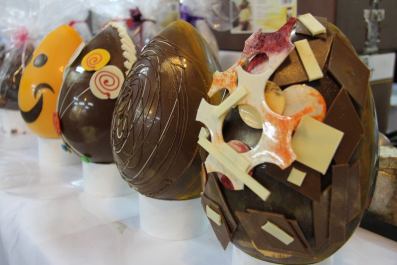 boulangerie-SOSPEL-min_chocolate_factory_eggs_easter-897028